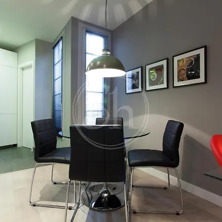 Acogedor Apartamento Junto A Sagrada Familia Barcelona Exterior photo